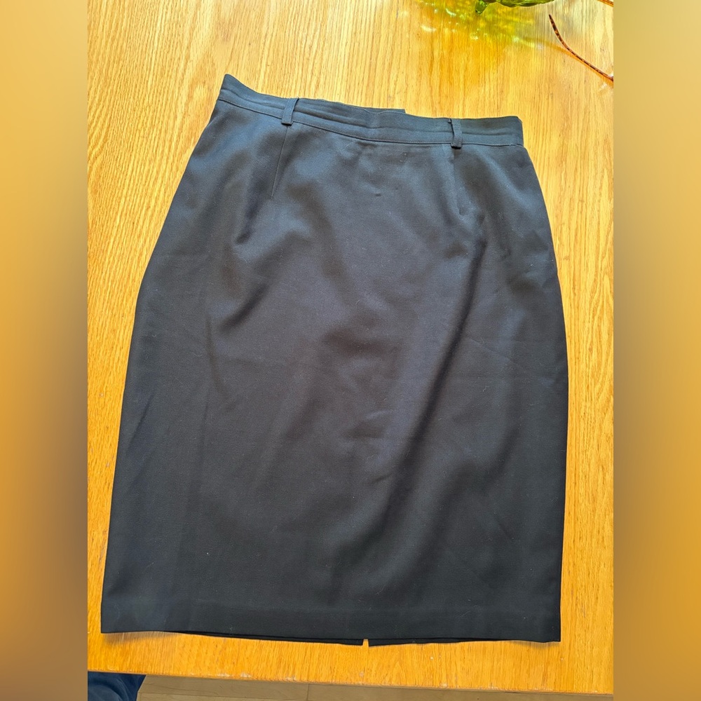 Classic Vintage Wool Lined Black Pencil Skirt